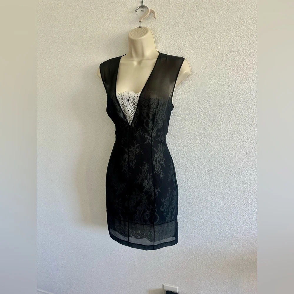 Robert Rodriguez Black Lace Mini Dress - Picture 3 of 15